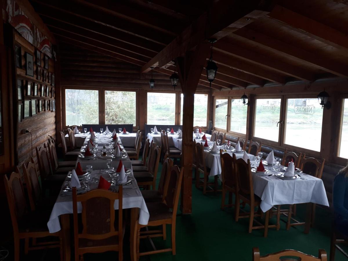 Gradska Plaza Ada Hotel Novi Grad Esterno foto